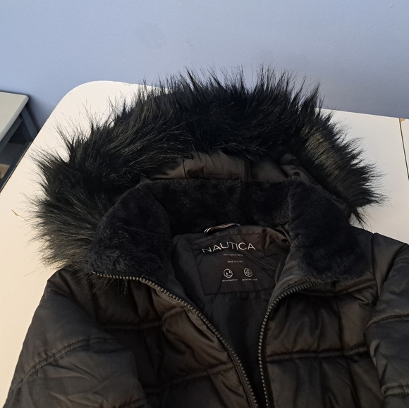 Womens Nautica light weight winter jacket - Picture 5 of 5
